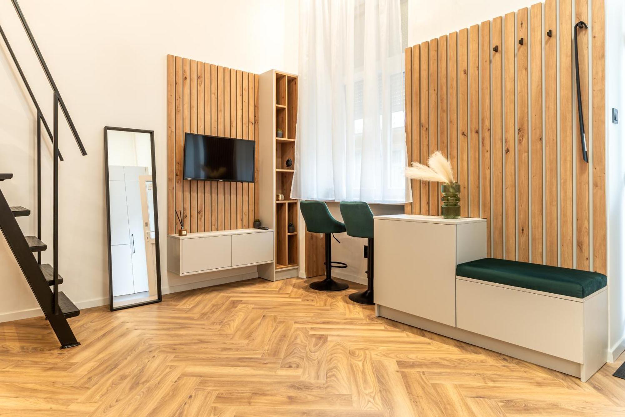 Downtown Suite By Stlcz — Photos 2